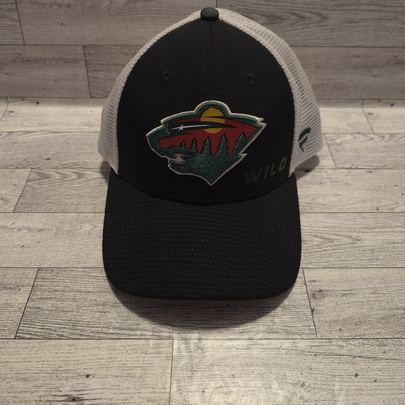 Fanatics Other - Minnesota Wild Fanatics Snap-Back Hat Unisex Black/White‎ Used
